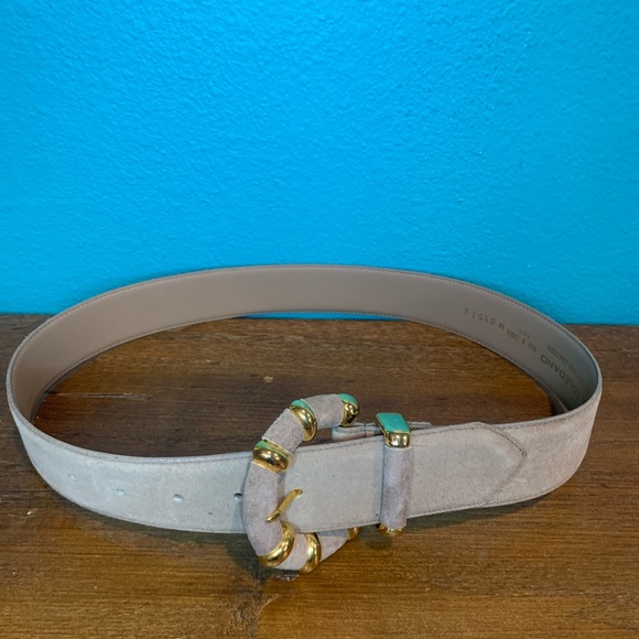 chunky buckle belt